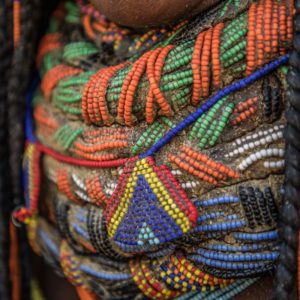 detail of a traditional necklace of Plain Muila woman during trip to Angola I collar tradicional de mujer de la tribu muila de llanura durante viaje a Angola