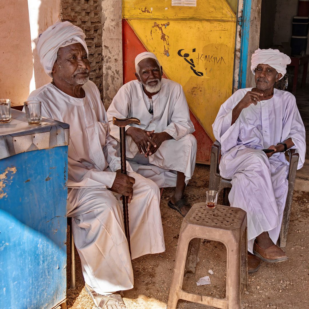 The Nubians The Oldest Black Culture In Africa   Sudan Nubian Tomando El Te En Nubia 