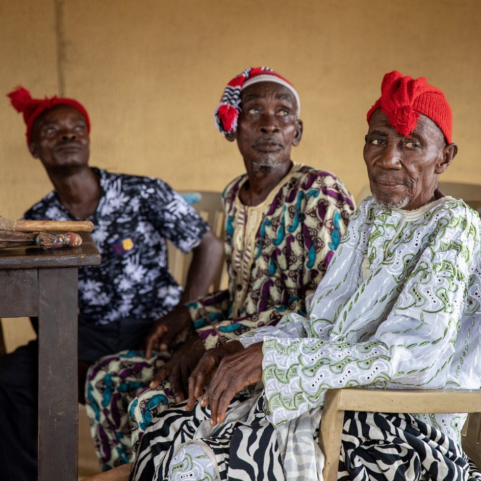 meeting with Igbo elders during trip Nigeria I encuentro con ancianos igbos durante viaje Nigeria