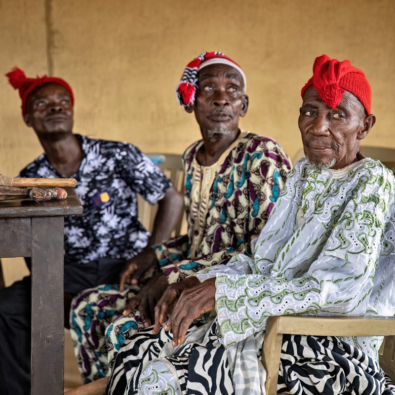 meeting with elders of Igbo people during trip to Nigeria I encuentro con ancianos del pueblo igbo durante viaje a Nigeria