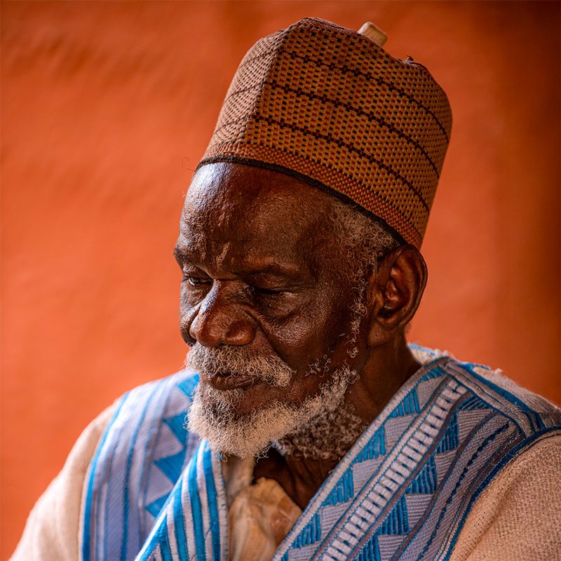 meeting with Bambara king during trip to Mali I encuentro con rey bambara durante viaje a Mali